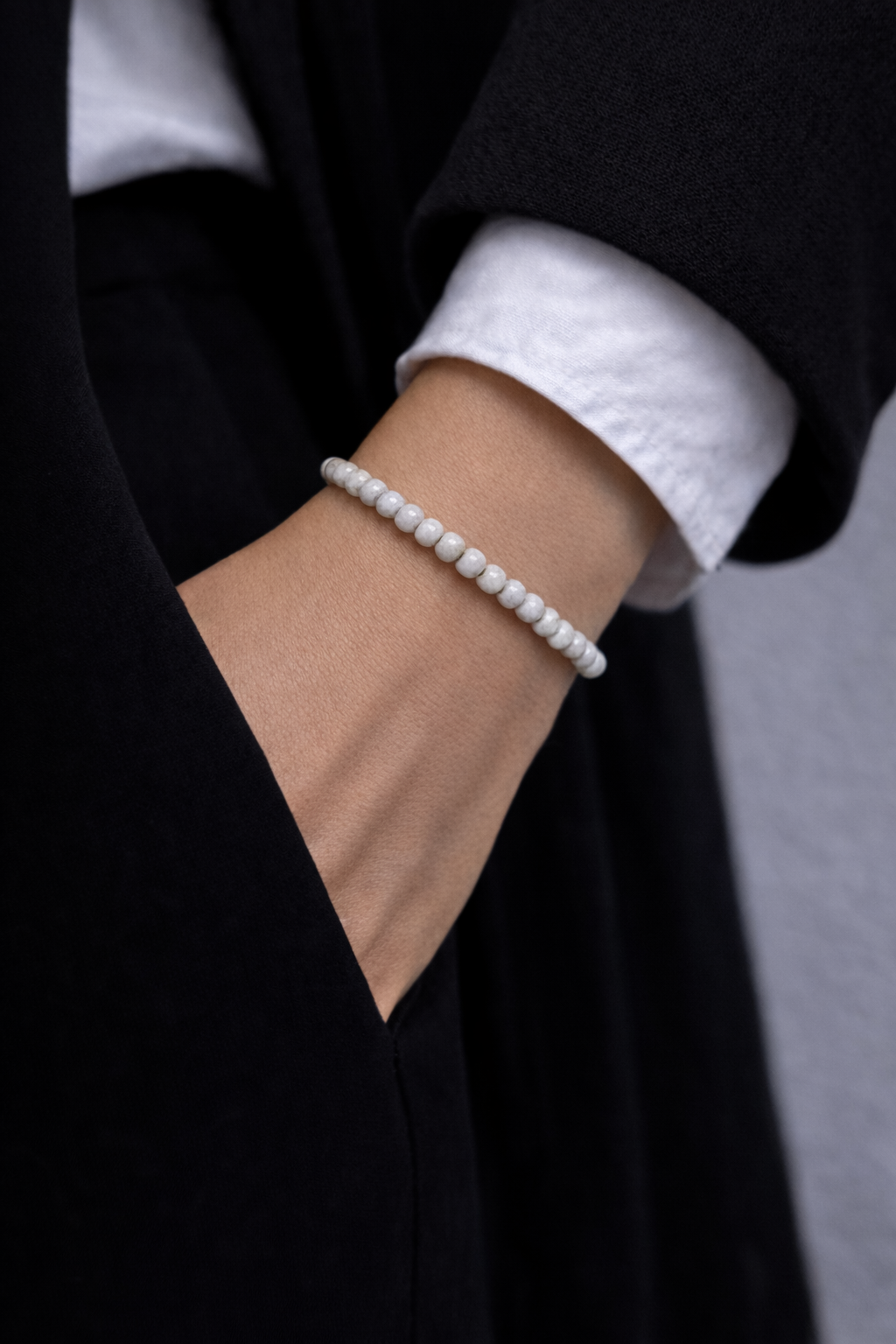 Howlite Bracelet 4mm Beads – Natural Stone