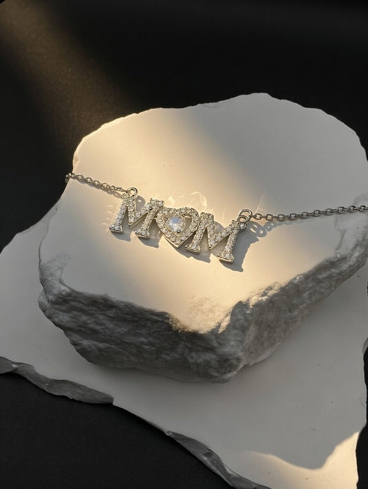 MOM Heart Pendant Necklace