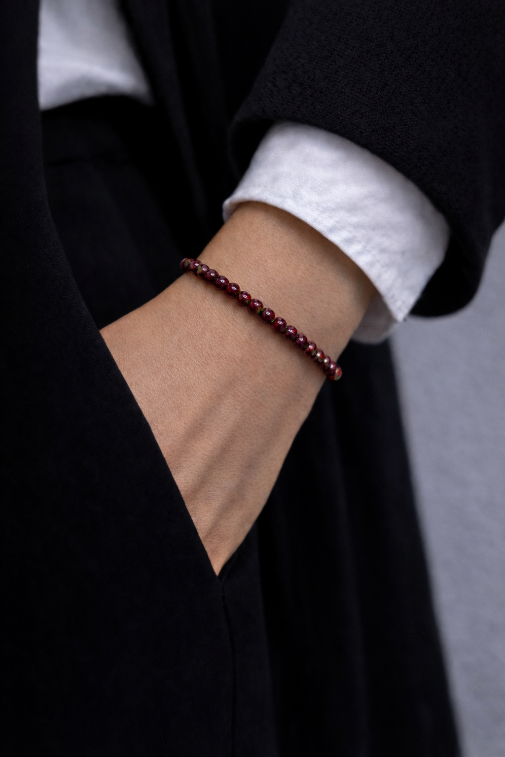 Garnet Bracelet 4mm Beads – Natural Stone