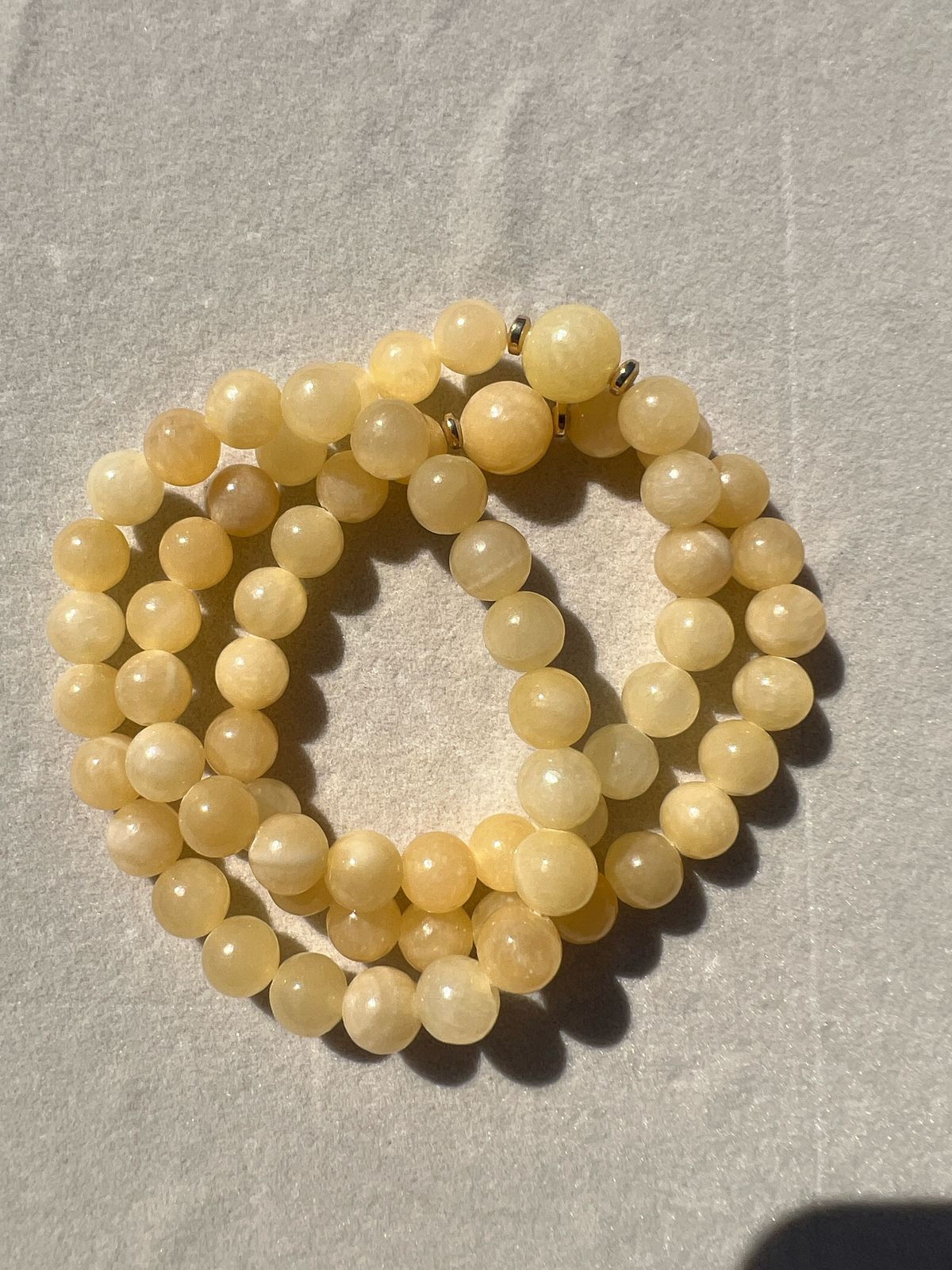 💛 Yellow Calcite – The Stone of Positivity and Confidence